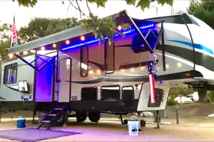  Fully Equipped RV-Perfect for Families or Couples!