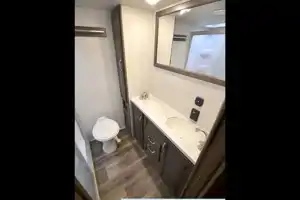 Z RV Adventures "COUGAR"