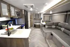 Z RV Adventures "IZZY"