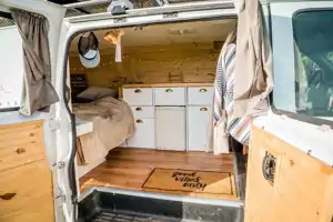 Karine GMC  Savana Classe B