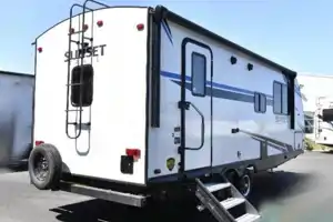 Den's 2021 Couples Travel Trailer