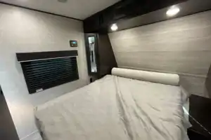 Great American RV's Jayco Jay Flight 32BHDS