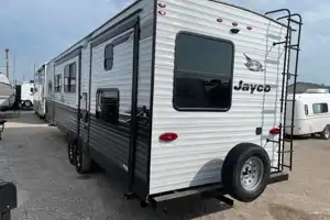 Great American RV's Jayco Jay Flight 32BHDS