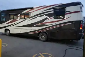 Luxury RV  WILDLIFE RADY 