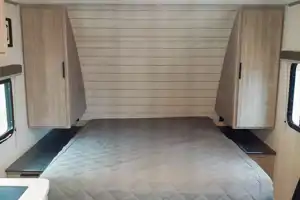 JOSEPH's  2298053726 Keystone Passport Travel Trailer