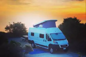 Winnebago Solis - Your Home to Roam (Winnebago Solis, 4 seatbelts, sleeps 6) - Irvine King