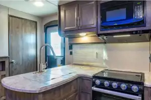 Tim's Aurora 34BHTS Travel Trailer