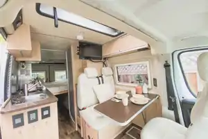 "The Family Vandalorian" Hymer Aktiv 2.0 w/ LOFT