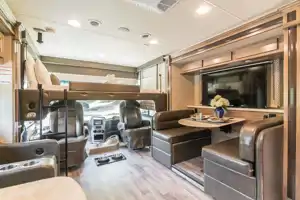 PENNIE - 2019 Jayco Precept 31 UL 