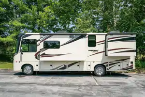 PENNIE - 2019 Jayco Precept 31 UL 