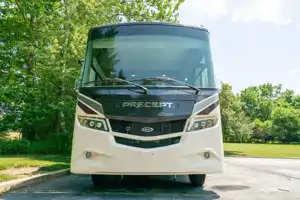 PENNIE - 2019 Jayco Precept 31 UL 