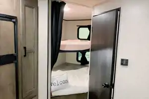 Talitha's as new 2022 Starcraft Autumn Ridge 26BHS Travel Trailer