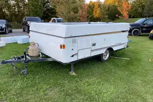 10ft Fleetwood Santa Fe-4089 Tent Trailer