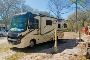 2022 CONVENIENT & EASY TO DRIVE RV!!! Entegra Coach Vision 27A