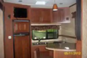 Robert's Komfort 2015 38ft 3230FRK 5th Wheel