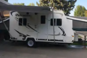 Lightweight hybrid 3 large beds