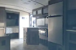 Charles Cruiser Rv Corp MPG 2750BH Travel Trailer