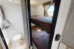 New, Light Weight, Family-Friendly trailer (no cleaning fees!)