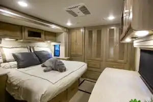2020 Coachmen  RV Sportscoach SRS 366 BH Class A (Diesel Pusher)