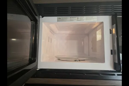 BOHEMIAN BEAUTY KEYSTONE HIDEOUT