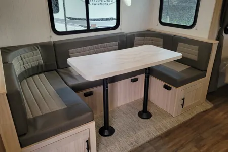 GM's Cruiser RV Shadow Cruiser 225RBS Travel Trailer