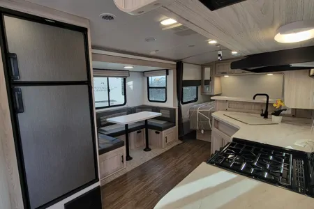 GM's Cruiser RV Shadow Cruiser 225RBS Travel Trailer