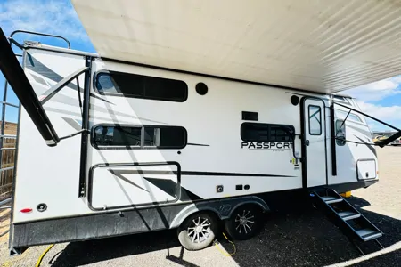 'Evelyn' 2023 Keystone RV Passport ACO2302