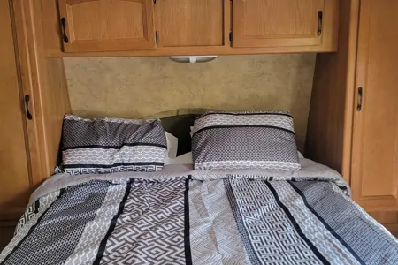 Cam's Keystone Hideout 24bh Travel Trailer