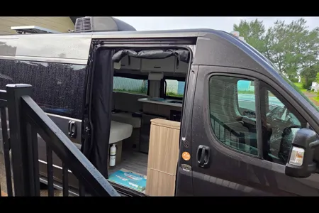 Eric Thor Motor Coach Ram Classe B