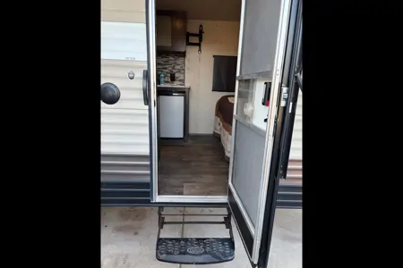 Larry's Forest River Wildwood FSX Travel Trailer
