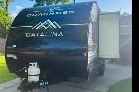 New Coachmen Catalina Summit 7
