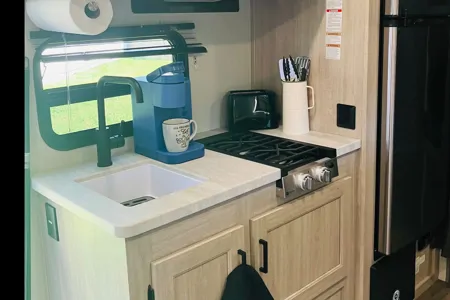 New Coachmen Catalina Summit 7