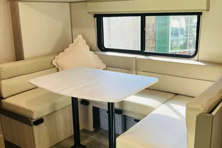 New Coachmen Catalina Summit 7
