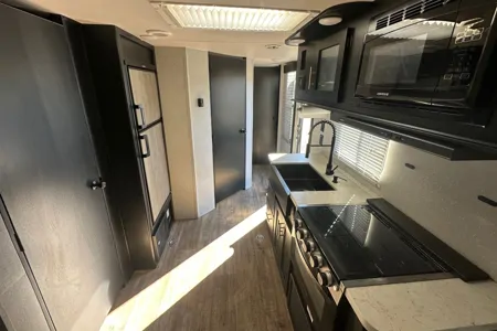 Grey 22-RR Grey Wolf Toy Hauler rear drop patio with gate