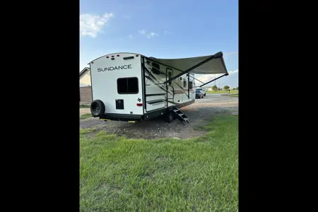 Diamond W Rentals