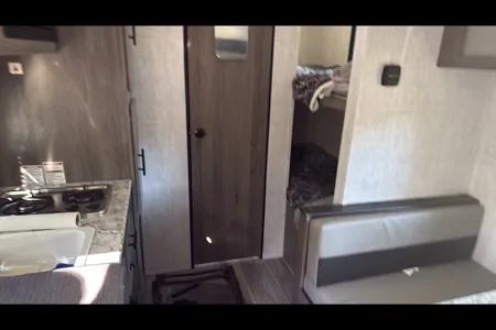 Pet-friendly 2021 Gulfstream -  DELIVERY ONLY