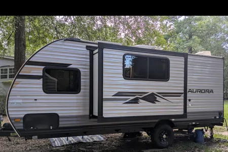 Chris's Forest River Aurora 18BHS Travel Trailer