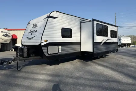 Big Boy Toys & RV Rentals Jayco Jay Flight 284 BHS Travel Trailer