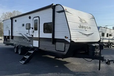 Big Boy Toys & RV Rentals Jayco Jay Flight 284 BHS Travel Trailer