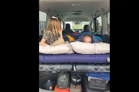 Lil Van from Japan