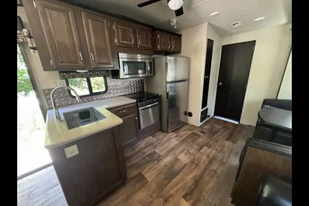 Derick's Forest River salem villa Travel Trailer