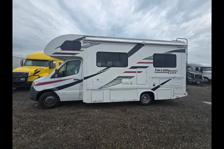 daniel's Thor Motor Coach Freedom Elite Class C
