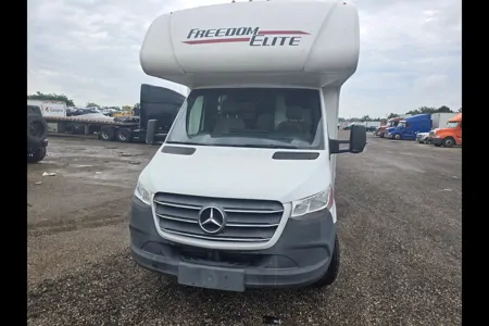 daniel's Thor Motor Coach Freedom Elite Class C