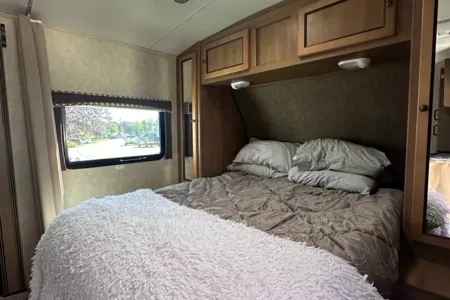 2016 Shadow Cruiser 22ft - Your Perfect Lightweight Trailer!