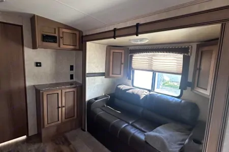 2016 Shadow Cruiser 22ft - Your Perfect Lightweight Trailer!