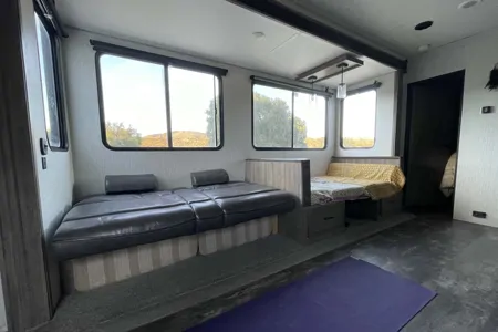 Wolf Pack Party Patio Bunkhouse