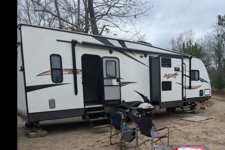 Scott's KZ MXT 319 Toy Hauler