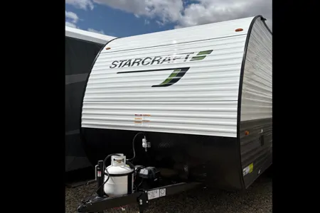 Family Fun - Starcraft Autumn Ridge 177BH Travel Trailer