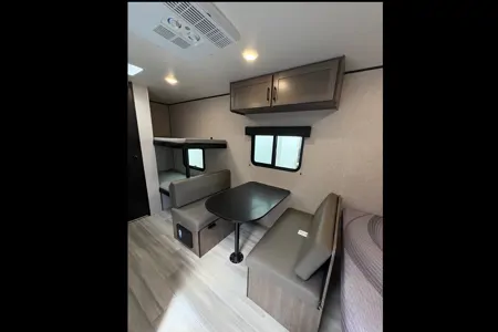 Family Fun - Starcraft Autumn Ridge 177BH Travel Trailer