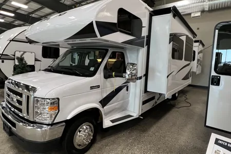 Dustin's Jayco Greyhawk Class C